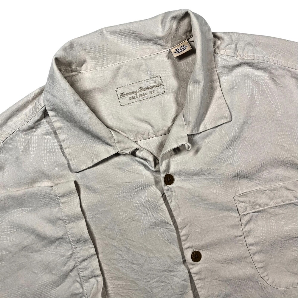Tommy Bahama Original Fit Button Up Silk Camp Shirt Men's XL Palm Fronds *Flaws